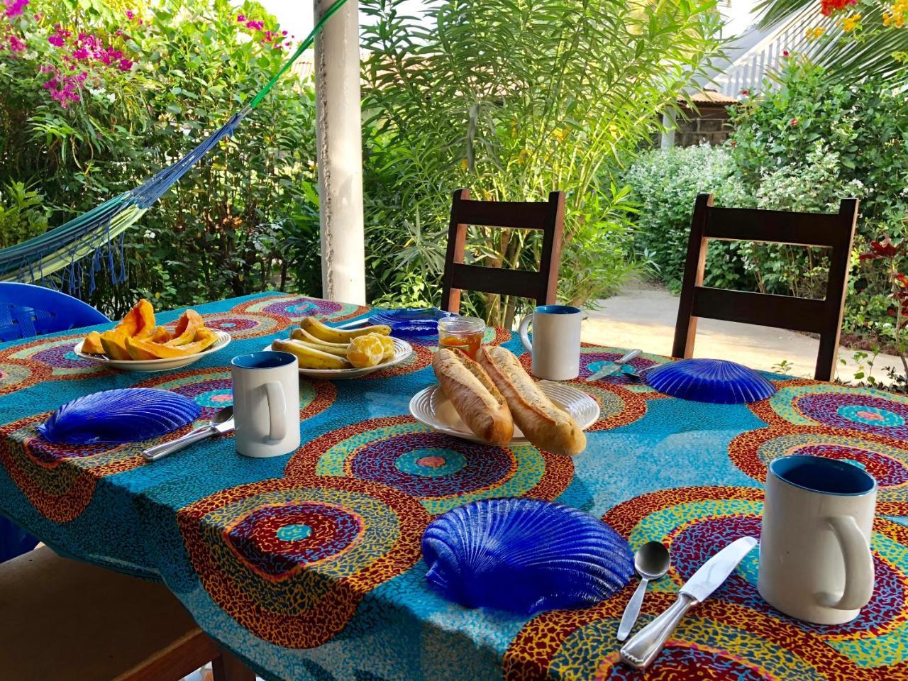 Guesthouse Yonol Abémé Exteriér fotografie